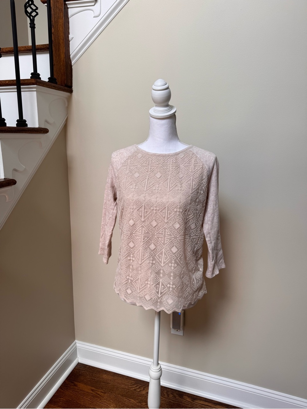 Women's Beige Lightweight Scalloped Lace Top